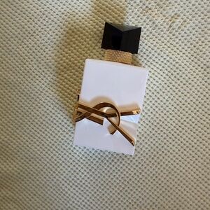 YSL Libre L’eau Nue perfume